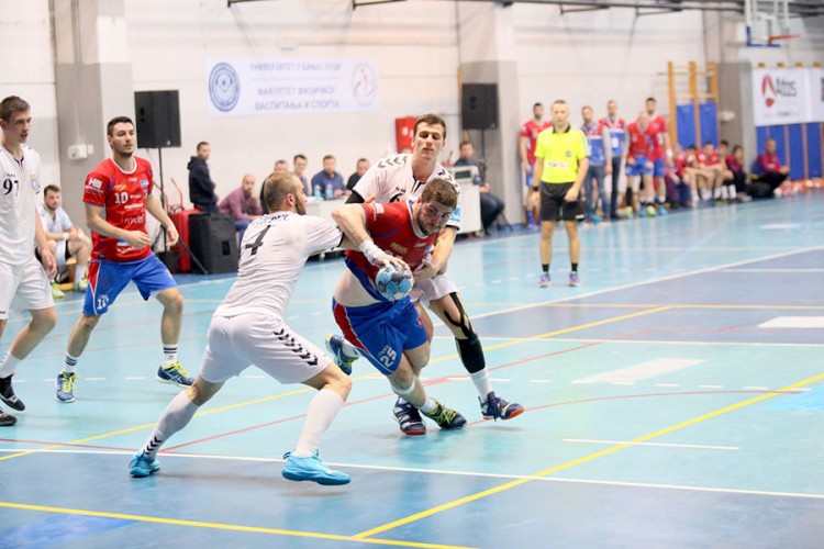Rukometaši Izviđača CO i Borac M:tela igraju derbi 11. kola Premijer lige BiH