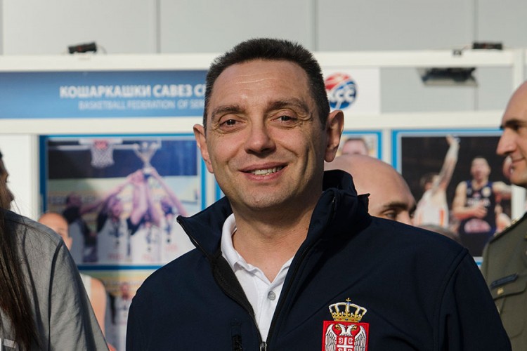 Vulin: Nijedan metak ne može iz Srbije, a da se ne zna gde