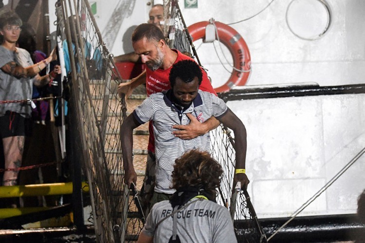 Italijani spasili 149 migranata, najmanje sedmoro se udavilo