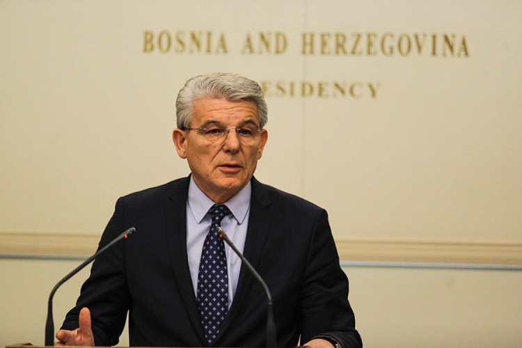 Džaferović: Neprihvatljivo je da Srbija sudi državljanima BiH