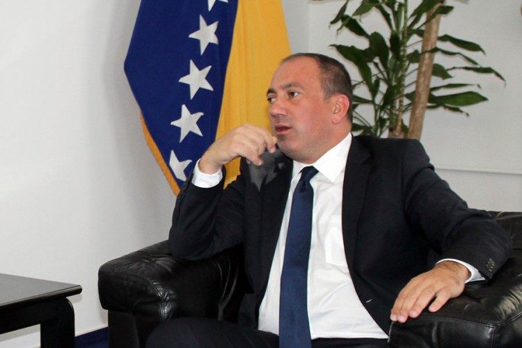 Crnadak: Novi saziv Savjeta ministara do Nove godine