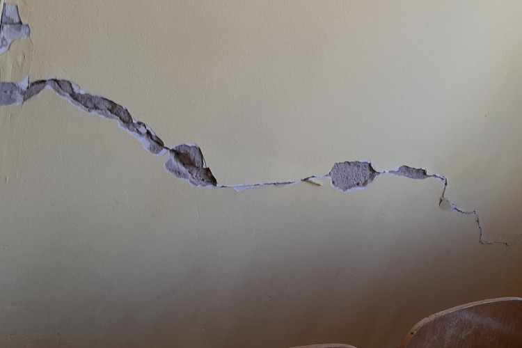 U Nevesinju formirana komisija za sumiranje štete nakon zemljotresa