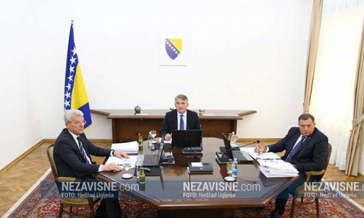 Objavljeni imovinski kartoni: Pogledajte šta posjeduju bh. zvaničnici