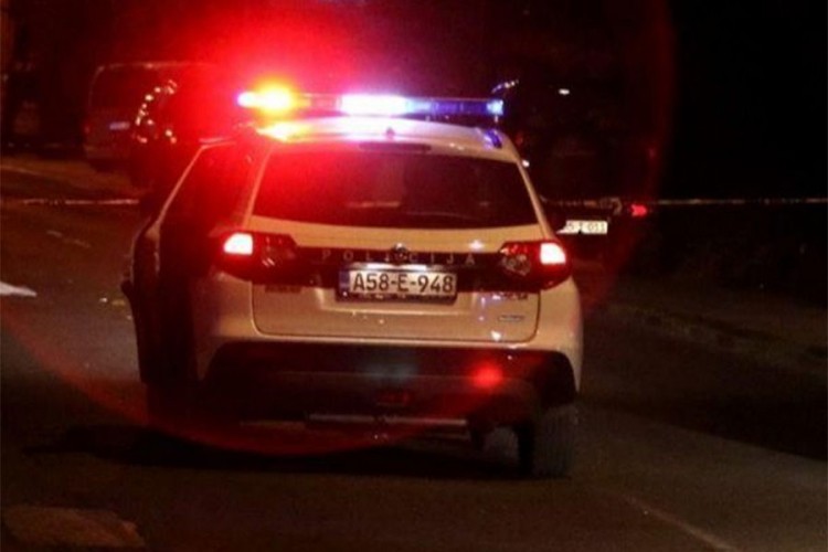 Pijan vozio u pogrešnom smjeru na autoputu kod Kaknja