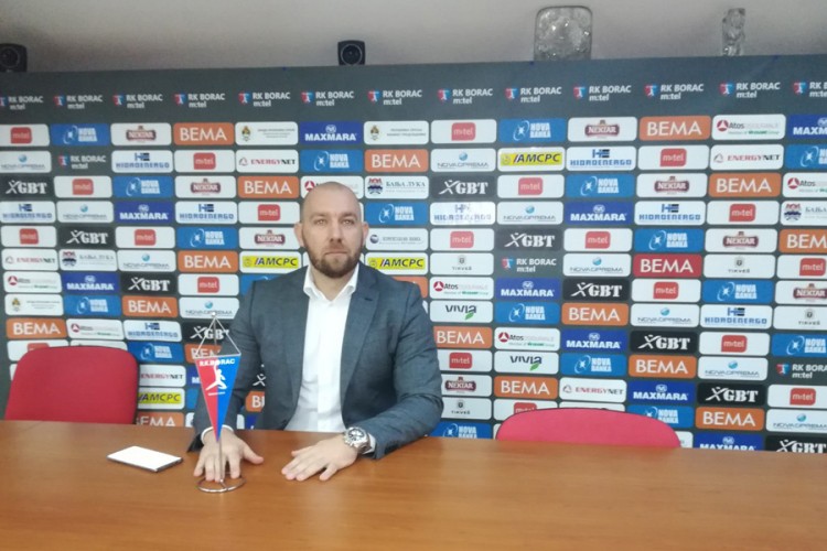 Borcu 20.000 KM od Vlade RS