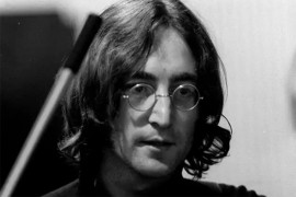 Na aukciji naočare Lenona i kazna za parkiranje Ringo Stara
