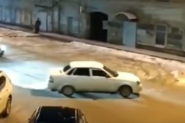 Lada se "razigrala" bez vozača
