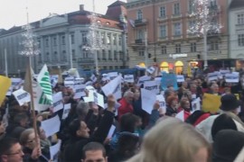 Protest u centru Zagreba, tražili ostavku Bandića