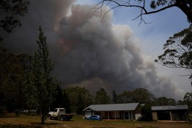 Dvije osobe poginule u požarima u Australiji