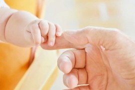 Počela isplata materinskog i dodatka na djecu
