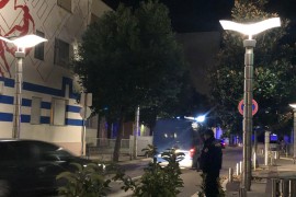 Privedeno više lica sa protesta u Podgorici, Nikšiću i Danilovgradu