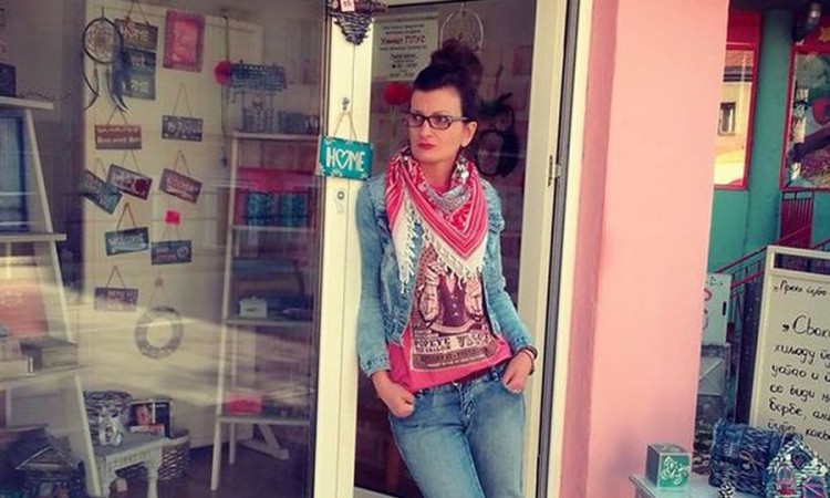 Ne daje popuste na "crni petak", samo na crveno slovo i krsnu slavu