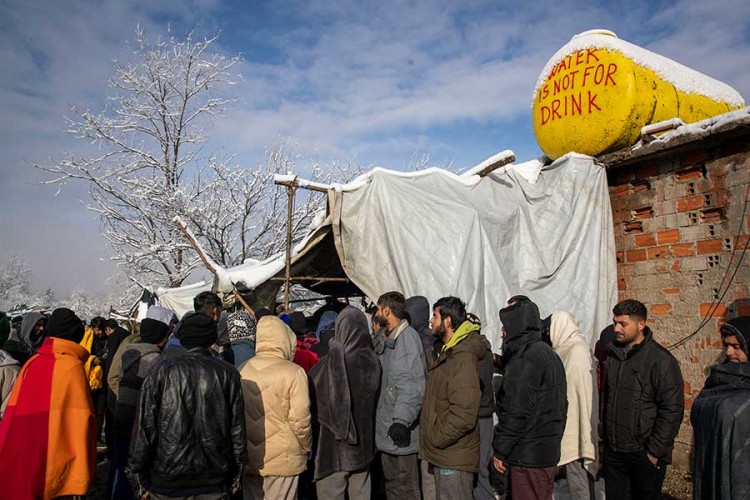 MUP HNK: Ne dolazi u obzir dovođenje novih migranata u Salakovac