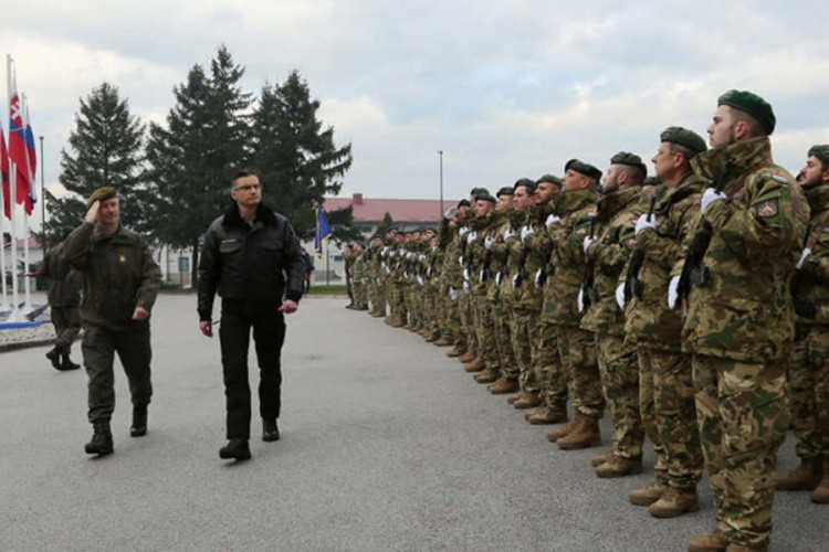 Šarec posjetio bazu Butmir u Sarajevu