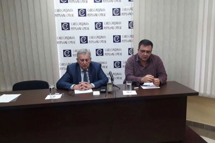 Za potpunu zabranu rada nedjeljom 94,31 odsto građana