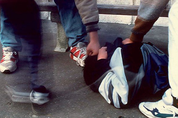 Razbili glavu mladiću, "braća Daltoni" ponovo uhapšeni