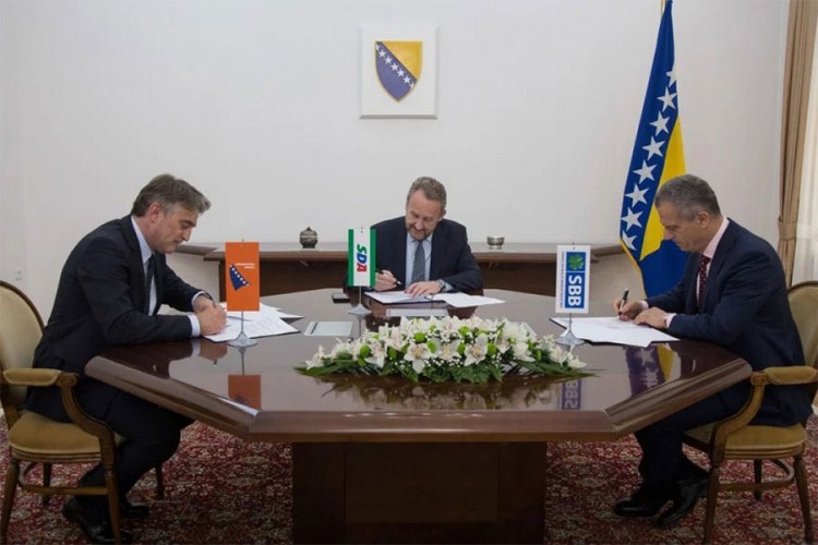 Delegacije SDA, SBB-a i DF-a se sastaju u Sarajevu
