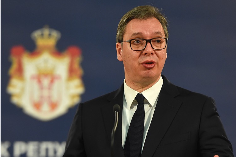 Vučić: Ne sekirajte se zbog blokade RTS