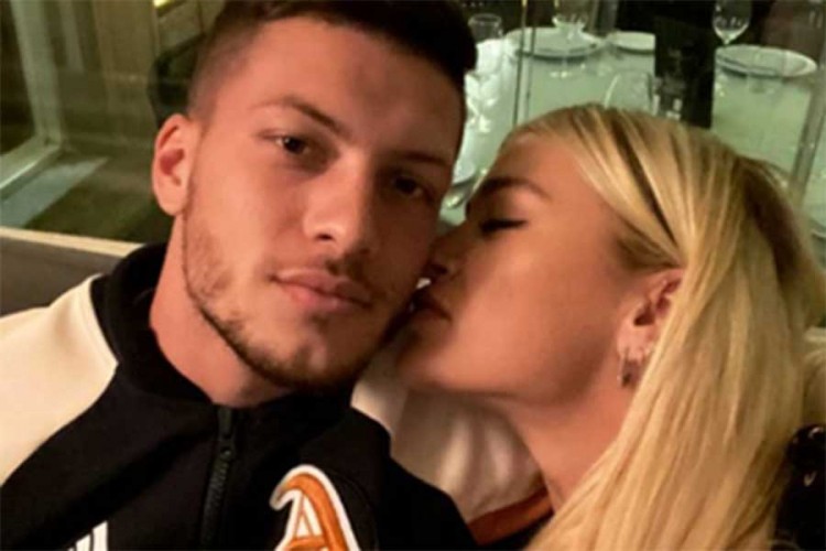 Jović potvrdio vezu sa srpskom manekenkom