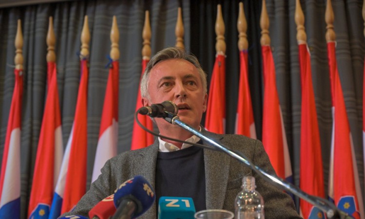 "Da li bi Škoro pomilovao i osuđenike sa drugih strana?"