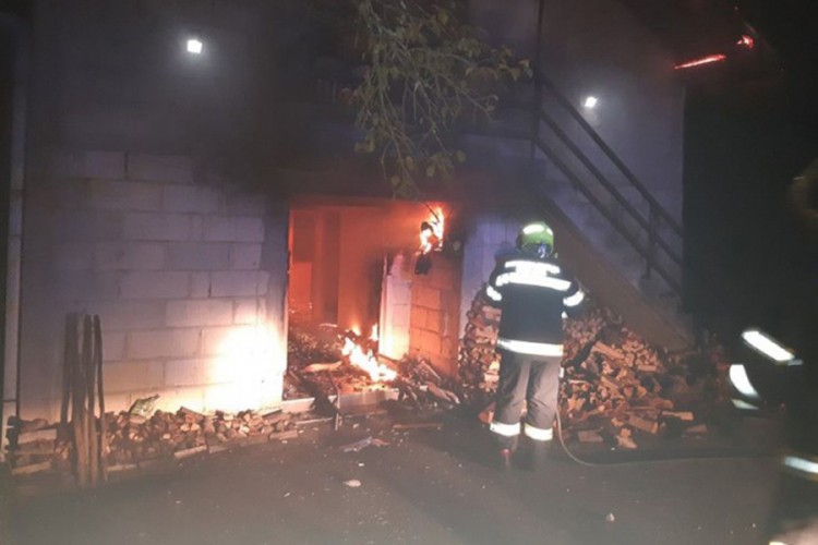 Požari u Srpcu i Banjaluci: Izgorjeli portirnica i sušnica za meso