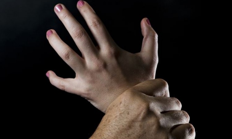 U napuštenoj kući napastvovao djevojčicu, ona ostala trudna