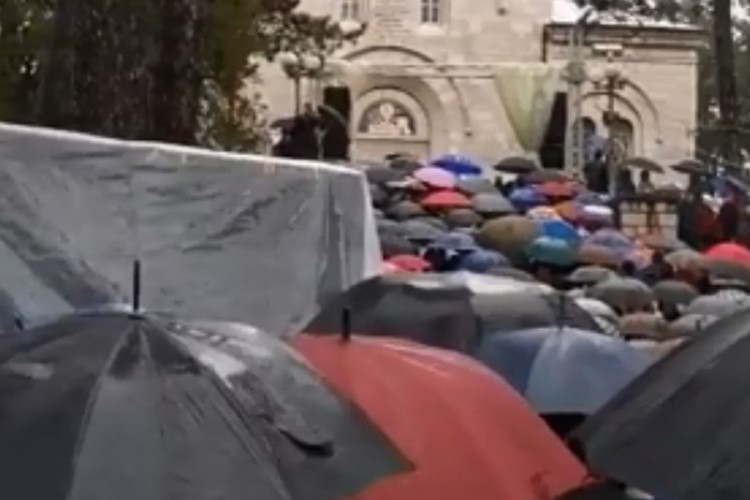 Svetovasilijevski sabor: Odustati od otimanja Crkvene imovine