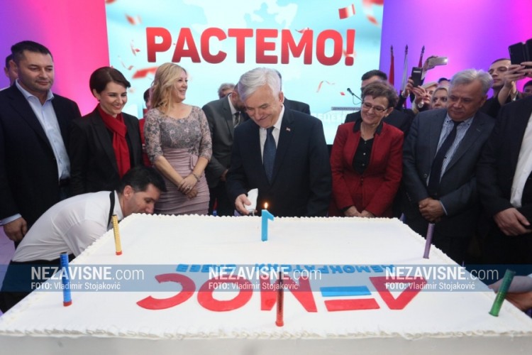 Demos obilježava prvu godinu postojanja