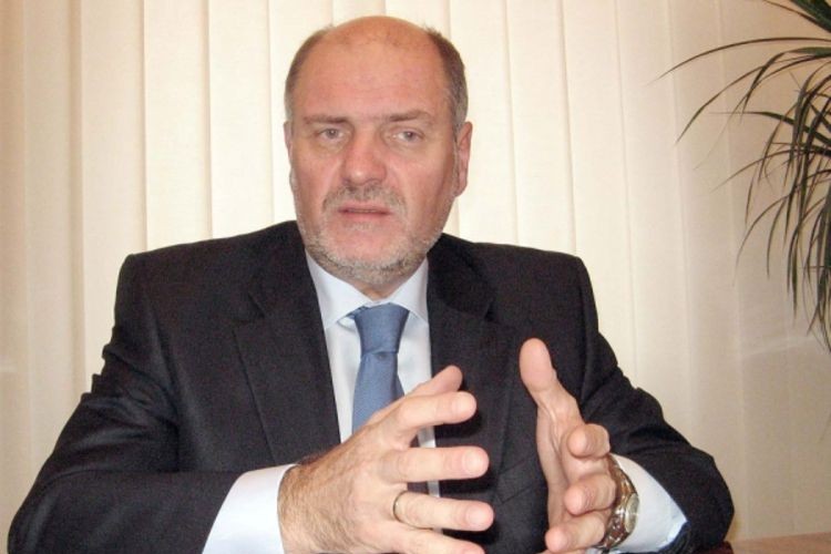 Preminuo bivši federalni premijer i ambasador BiH u Rusiji Mustafa Mujezinović