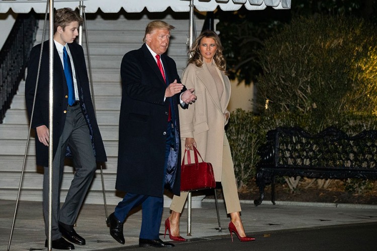 Slovenački novinar osuđen za klevetu zbog teksta o ocu Melanije Tramp