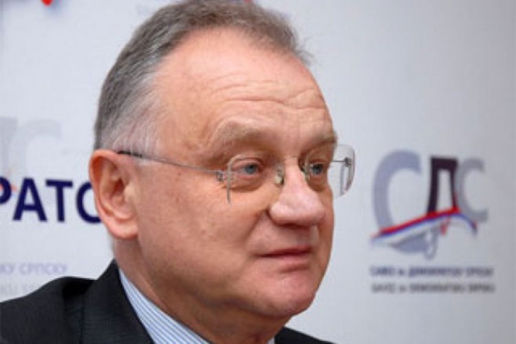 Kalinić: Parlament nije ulica, moramo čuvati njegovo dostojanstvo