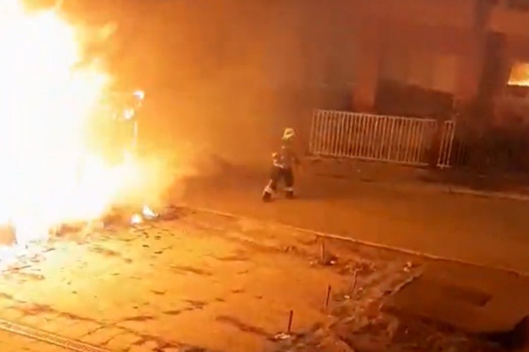 Požar u Tuzli, potpuno izgorio poznati objekat