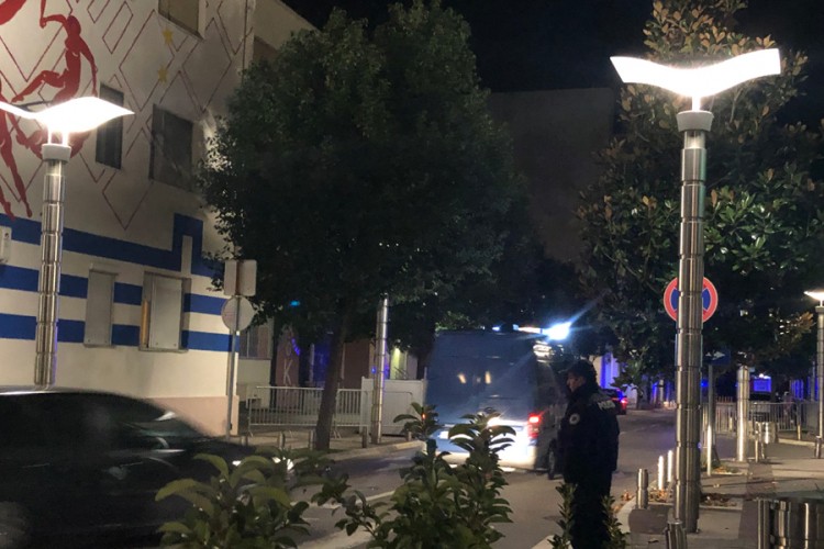 Privedeno više lica sa protesta u Podgorici, Nikšiću i Danilovgradu