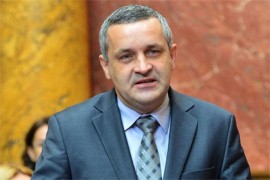 Linta: Britanski dokumenti demantuju izmišljotinu da se Srebrenici ...