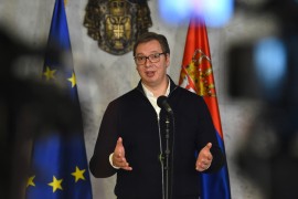 "Žao mi je što se DPS naljutio, neću tenkovima na Crnu Goru"
