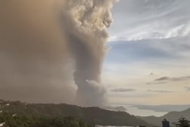 Vulkan samo što ne eksplodira, ljudi na Filipinima u panici