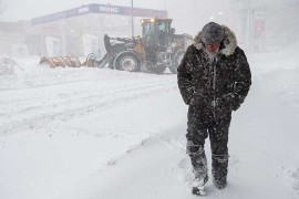 Vanredno stanje zbog snježne oluje: Aerodrom zatvoren, hiljade ljudi ...