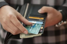 Deutsche bank predviđa: Gotovina ostaje, plastične kartice će ...