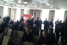 Policija preduzima radnje u vezi sa dešavanjima tokom sjednice SP-a u ...