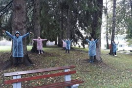 Prve dvije radionice u Daun sindrom centru: Uče kako postati pčelari ...