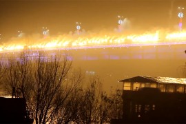 Delije brane svetinje: 100 baklji na Brankovom mostu