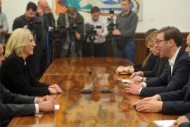 Cvijanovićeva sa Vučićem u Mrkonjić Gradu i Drvaru