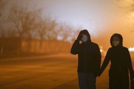 Zagrepčani iz straha od koronavirusa masovno kupuju maske