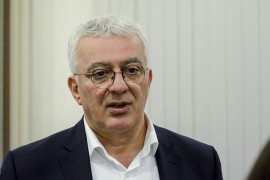 Mandić: Ako ne padne zakon, pašće Vlada