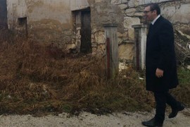 Vučić posjetio rodno mjesto svog oca