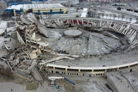 Poginuo radnik koji je ostao zaglavljen ispod ruševina stadiona u ...