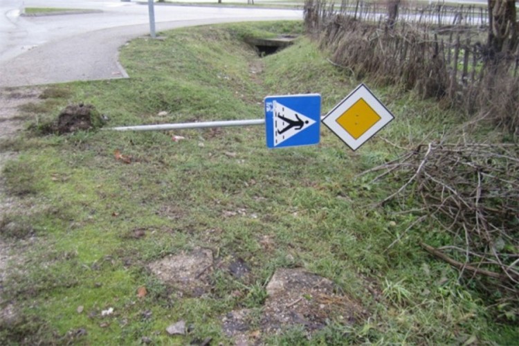 Saobraćajna signalizacija na meti vandala u Banjaluci