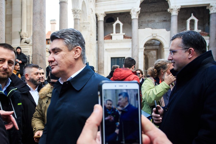 Incident na biralištu, Milanović verbalno napadnut