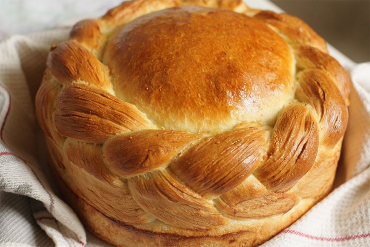 Pekari u Beogradu spremaju božićnu česnicu tešku 250 kilograma