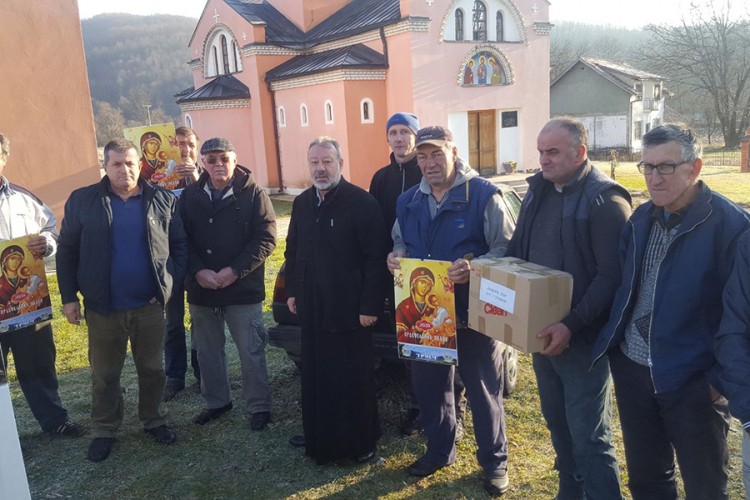 Više od stotinu paketa za srpske povratnike